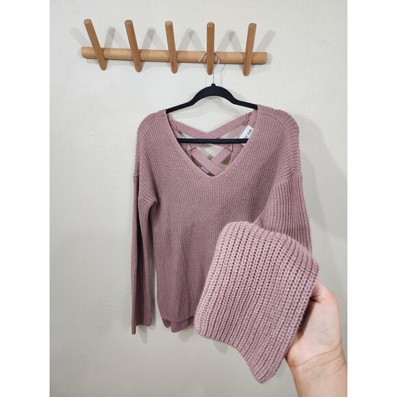 Olive and Oak Mauve Cut Out Back Knit Sweater Womens Size Medium - Picture 3 of 9